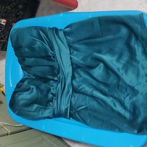 Plus Size Emerald Green Strapless Top-Size 3
